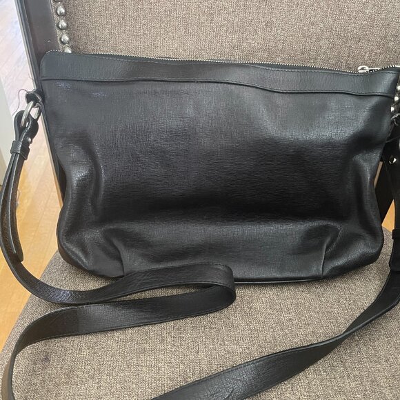 Furla convertable black leather hand/shoulder bag - Picture 2 of 12